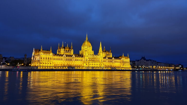 Budapet in der Dämmerung